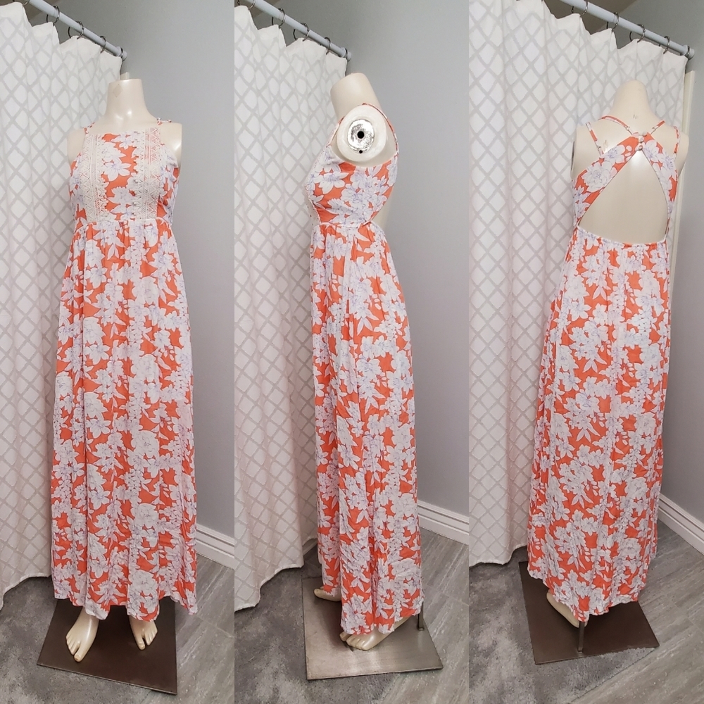 Lady's maxi summer/ spring dress